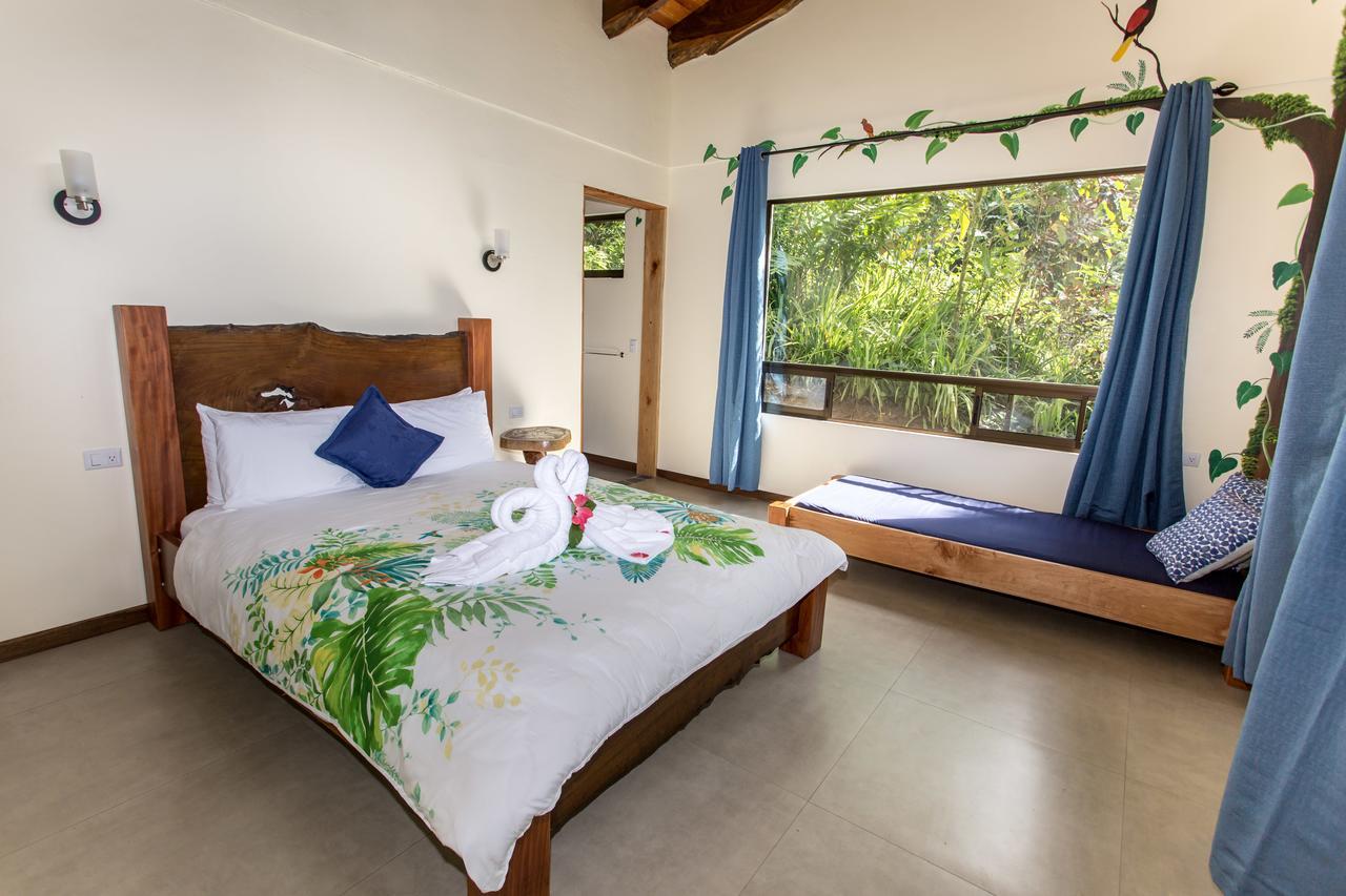 Casitas Tenorio B&B And Farm Bijagua Bagian luar foto