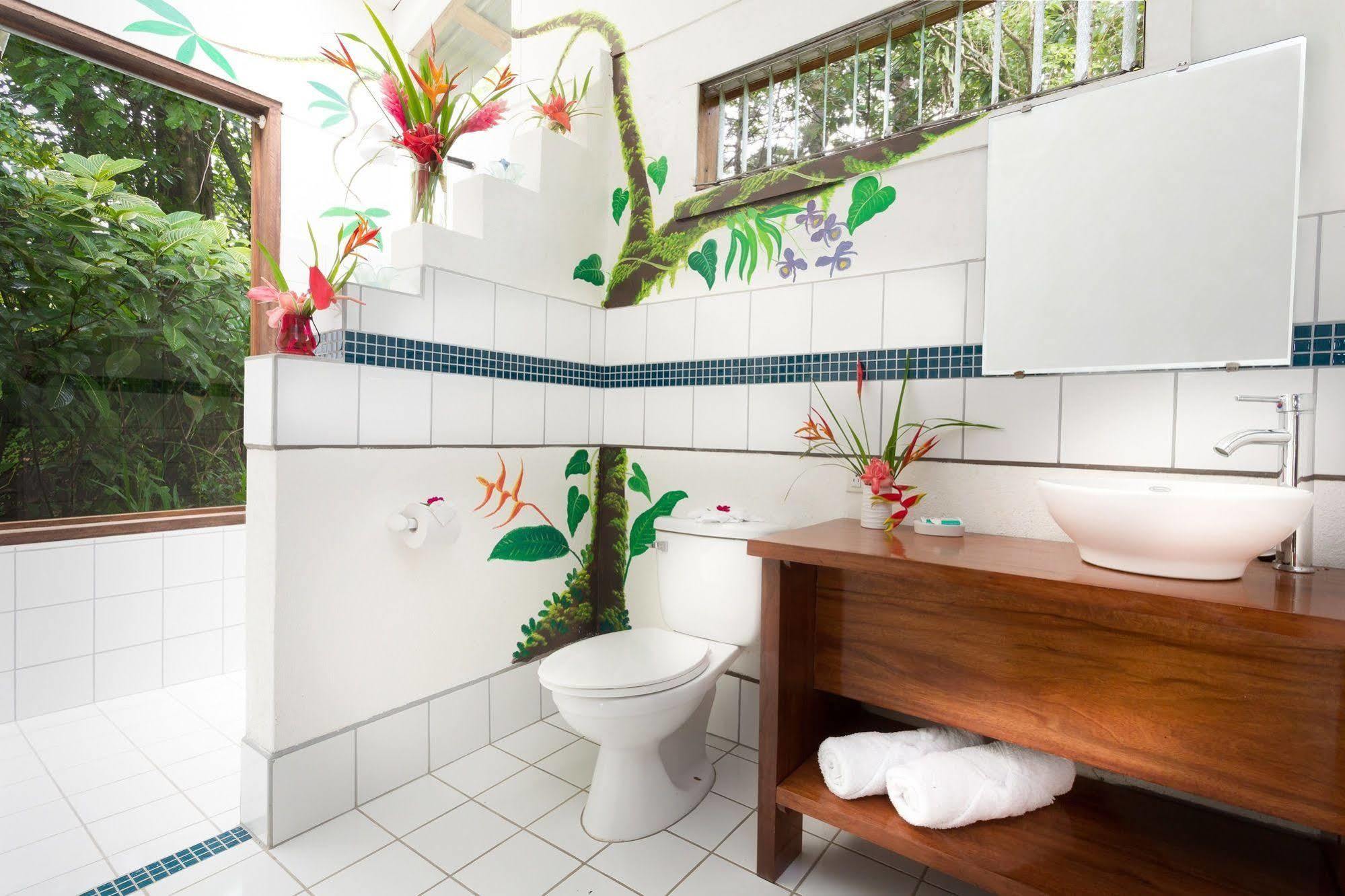 Casitas Tenorio B&B And Farm Bijagua Bagian luar foto