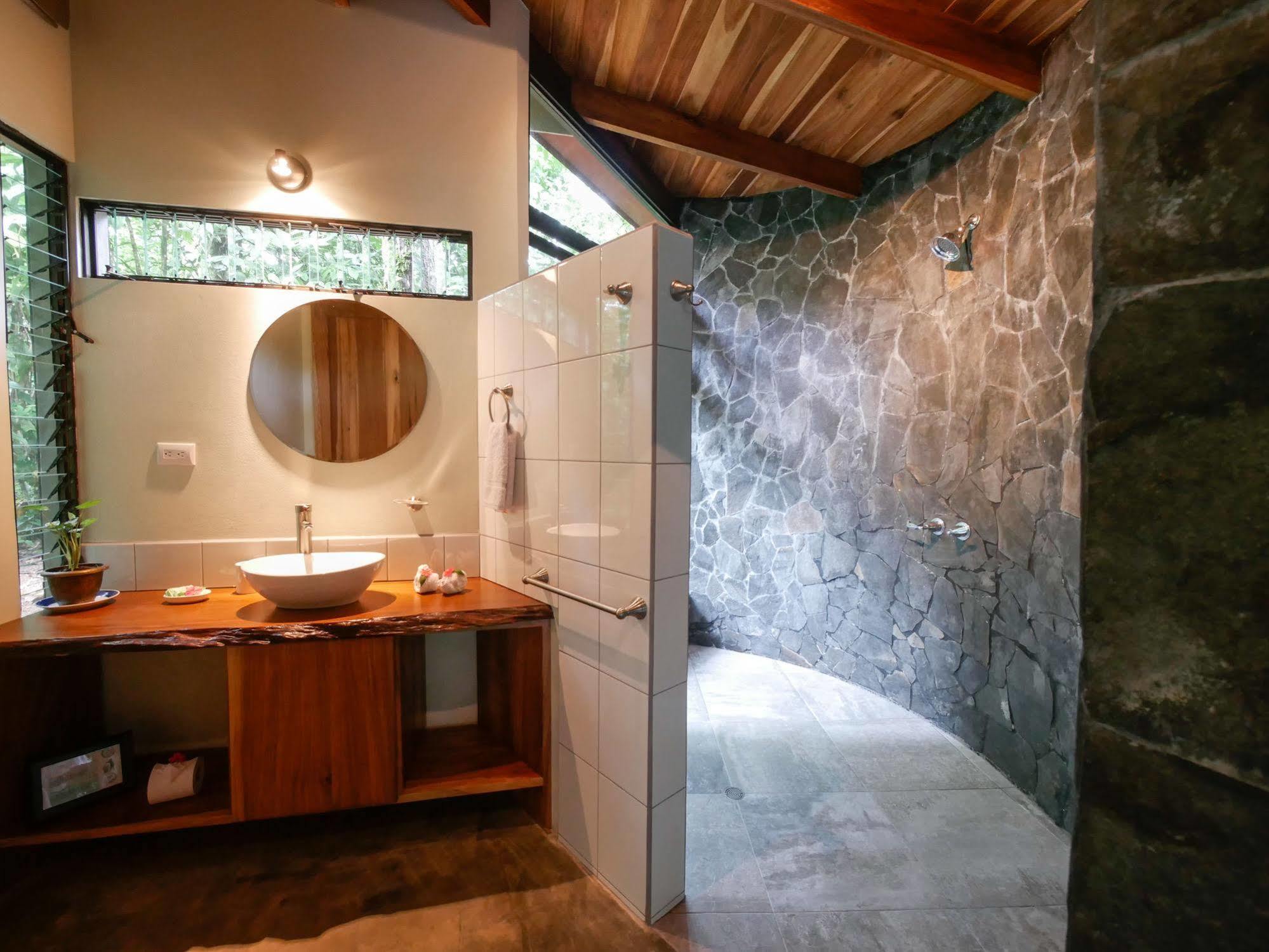 Casitas Tenorio B&B And Farm Bijagua Bagian luar foto