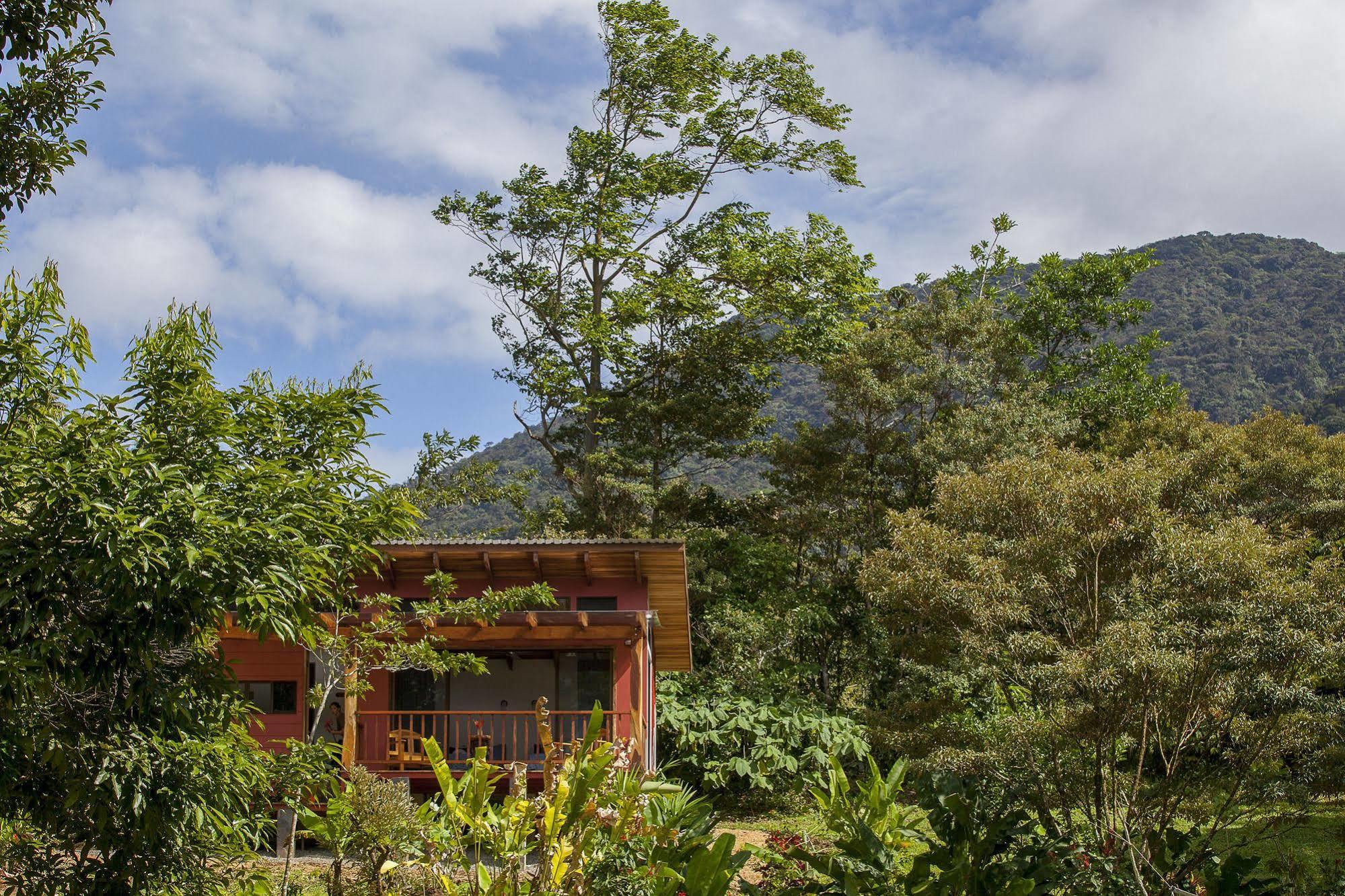 Casitas Tenorio B&B And Farm Bijagua Bagian luar foto